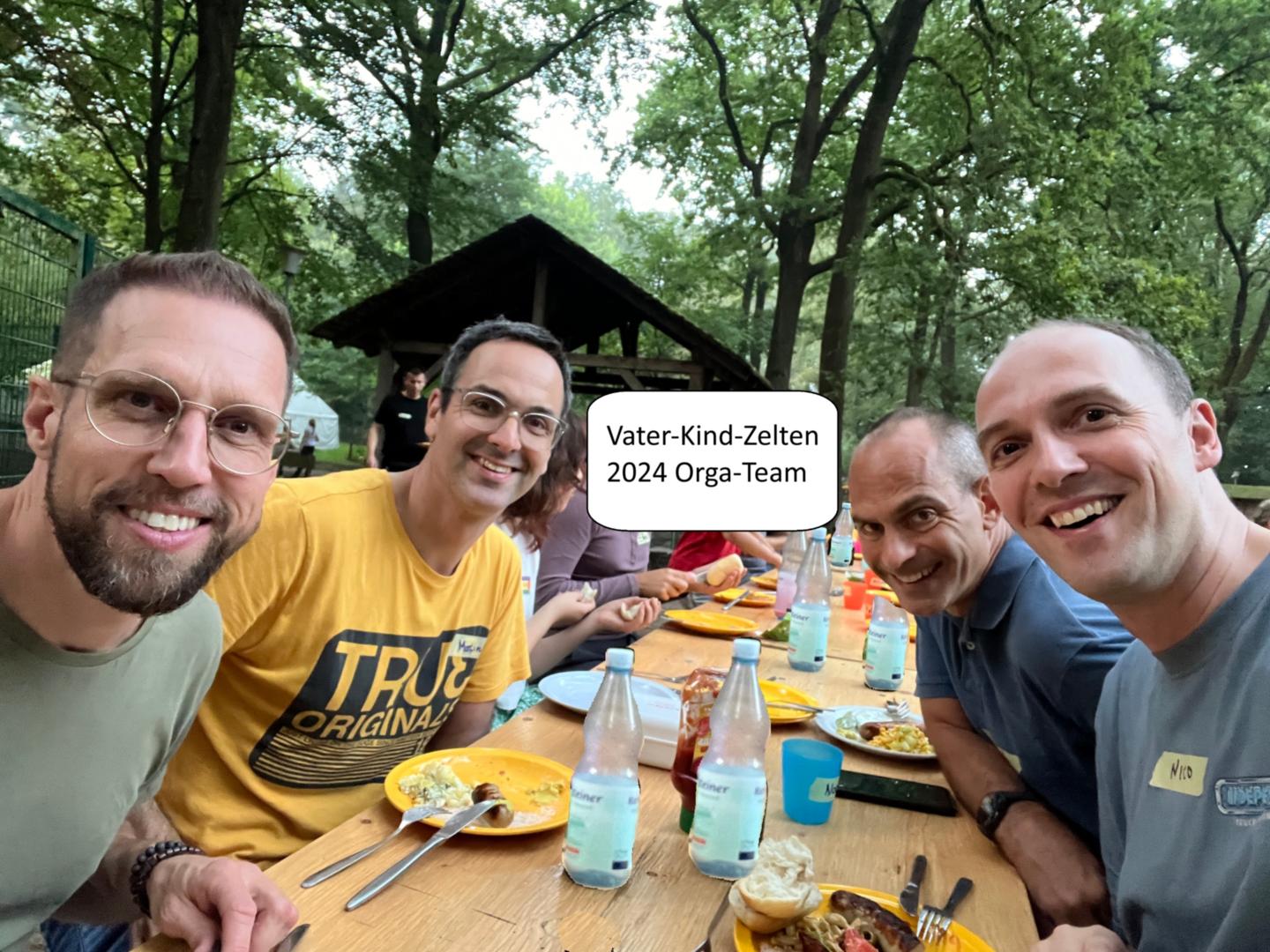 Orga Team Vater Kind Zelten (c) AK Vater Kind Zelten