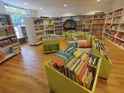 Bücherinsel Kinderbereich 2025